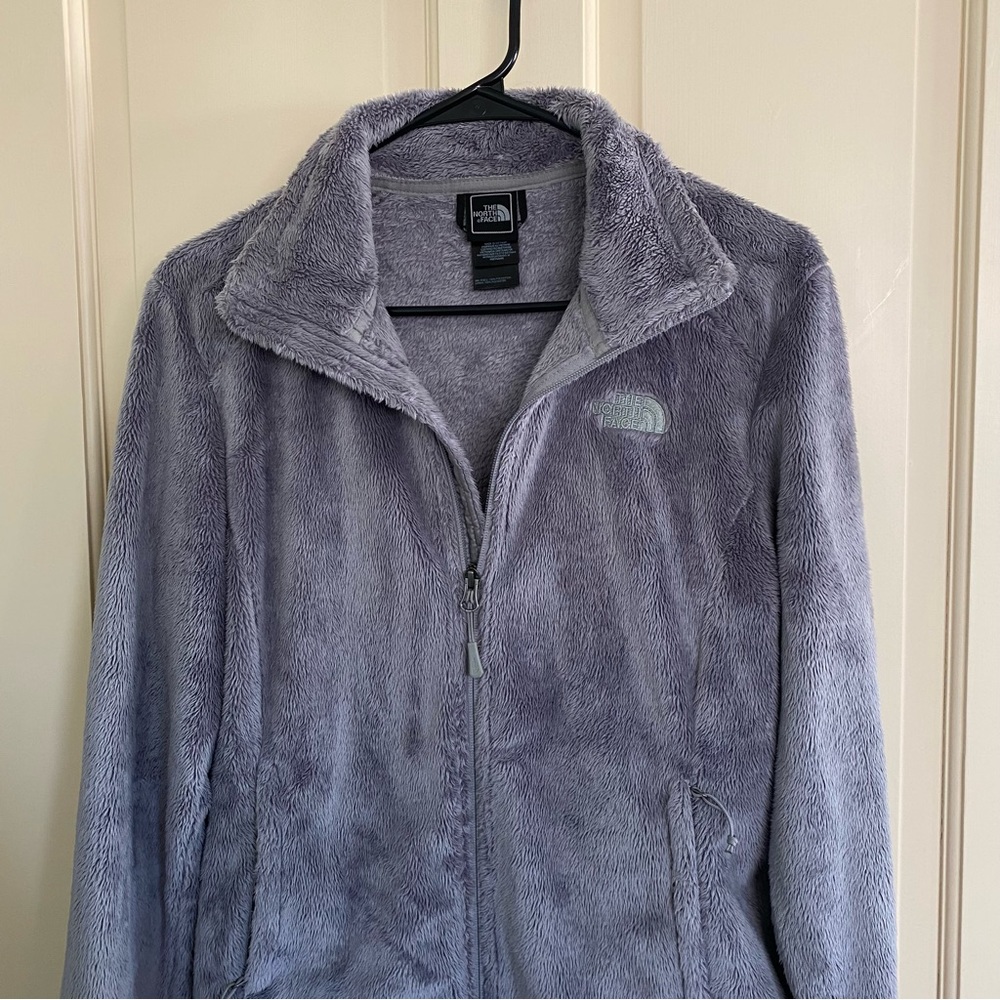 Women’s- The North Face Sweater